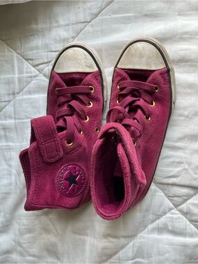 Kids Velvet Converse High-Top Sneakers